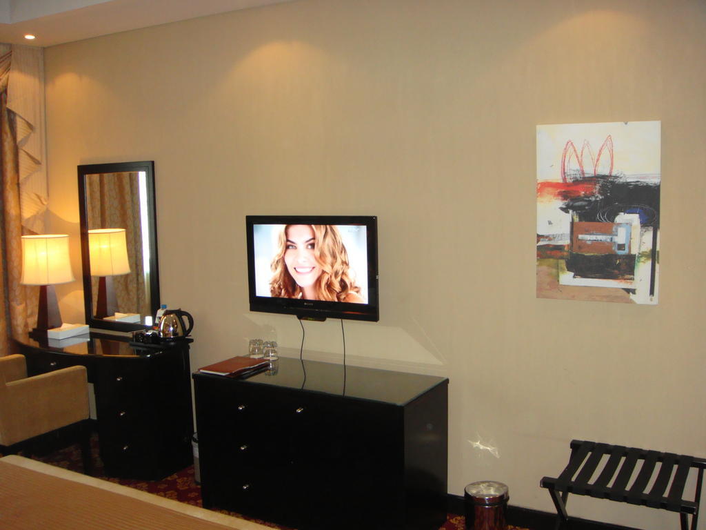 Paragon Hotel Abu Dhabi Luaran gambar