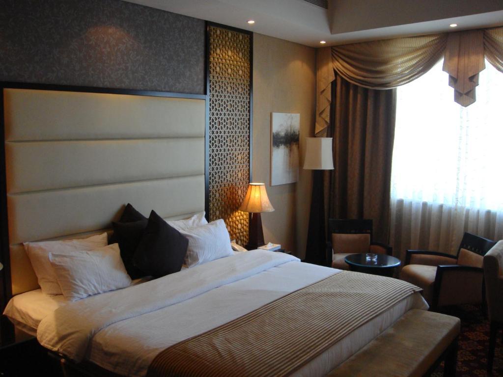 Paragon Hotel Abu Dhabi Luaran gambar