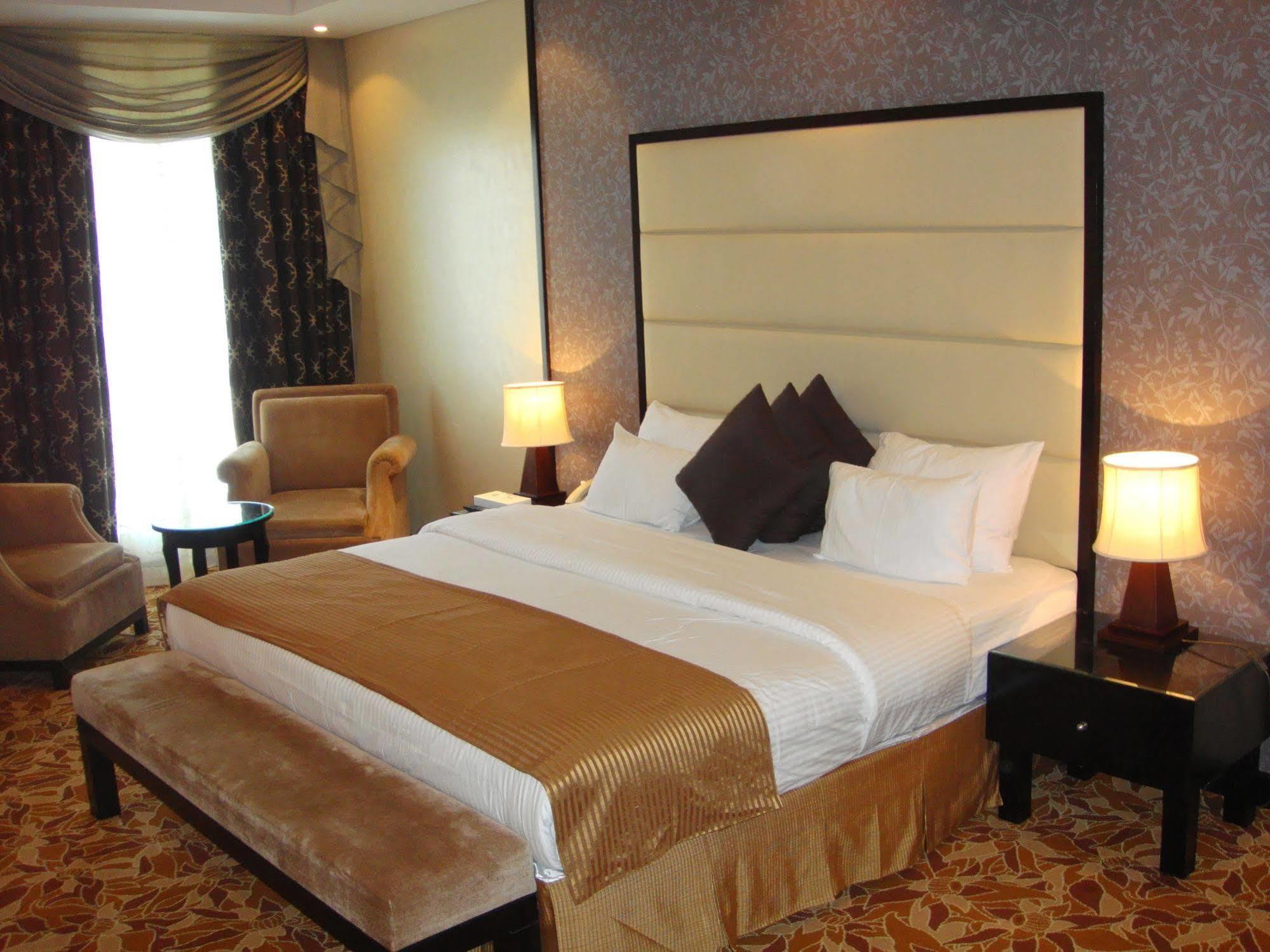 Paragon Hotel Abu Dhabi Luaran gambar