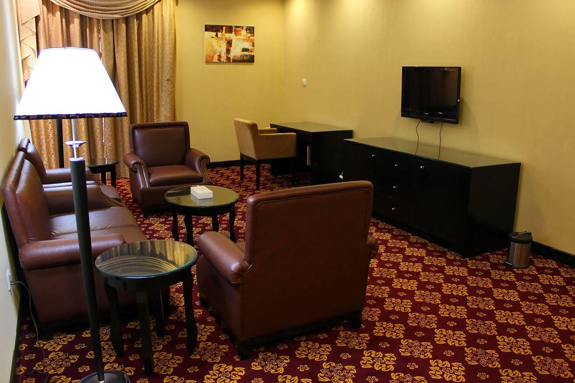 Paragon Hotel Abu Dhabi Luaran gambar