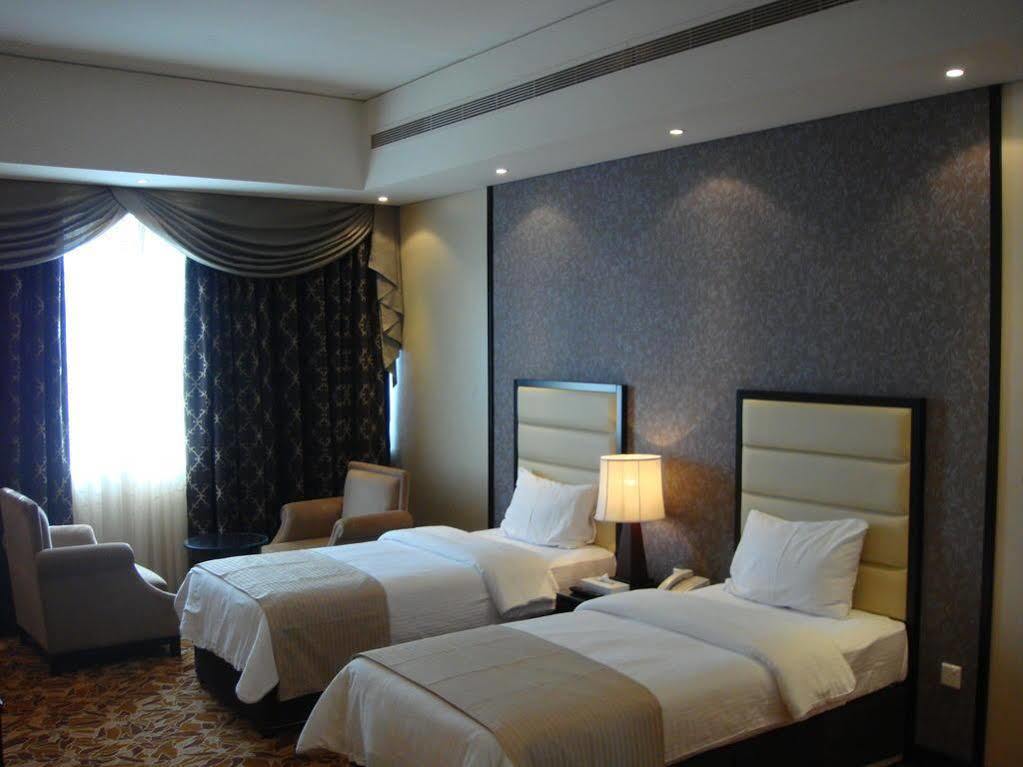 Paragon Hotel Abu Dhabi Luaran gambar