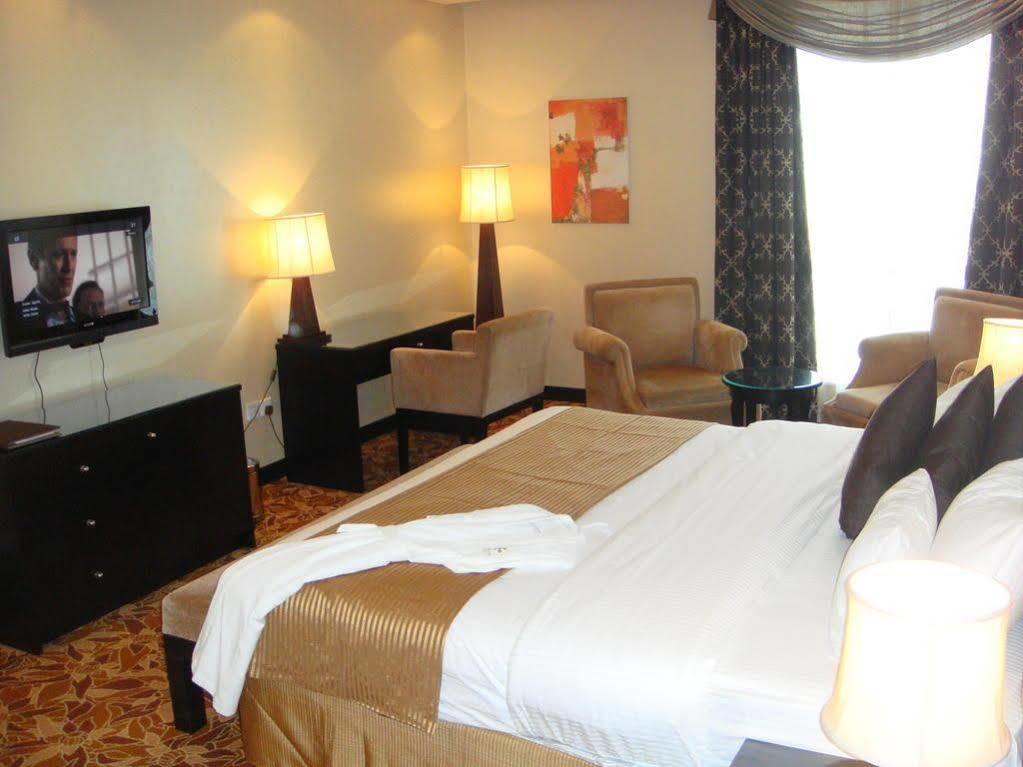 Paragon Hotel Abu Dhabi Luaran gambar